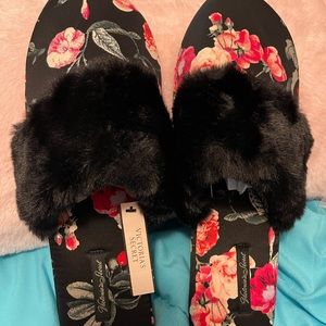 Victoria Secret Slippers New